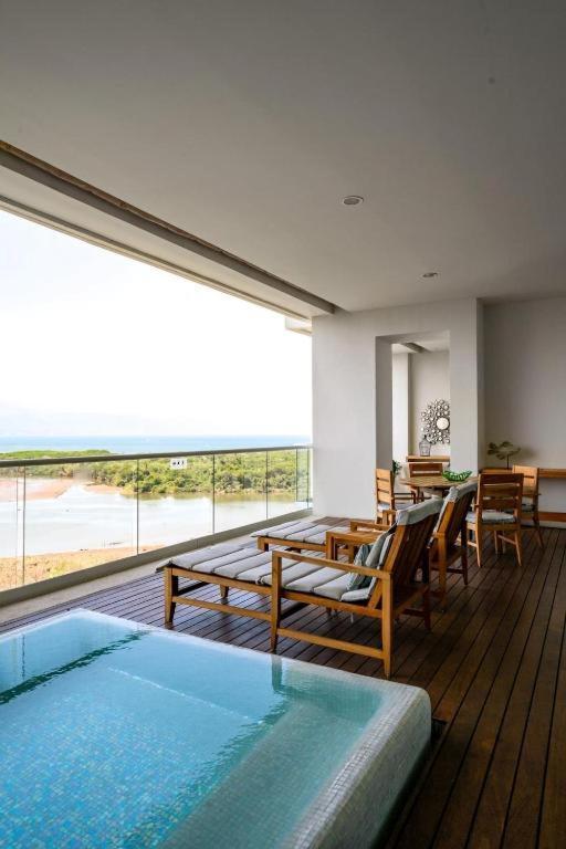 Grand Luxxe Vidanta Hotel Nuevo Vallarta Exterior photo